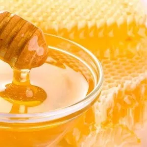 Продам подсолнечный мед со своей пасеки