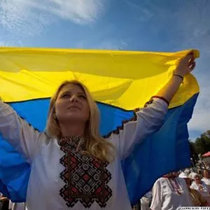украинские флаги 