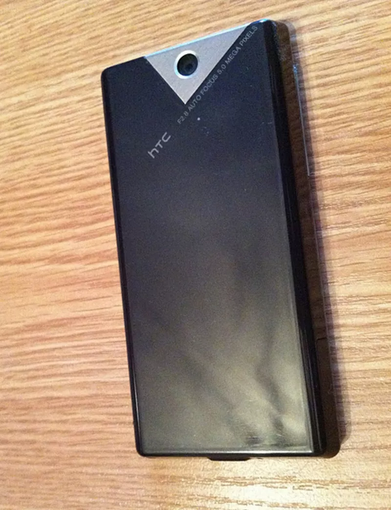 Продам коммуникатор HTC DIAMOND 2 + 4Gb карта памяти 3