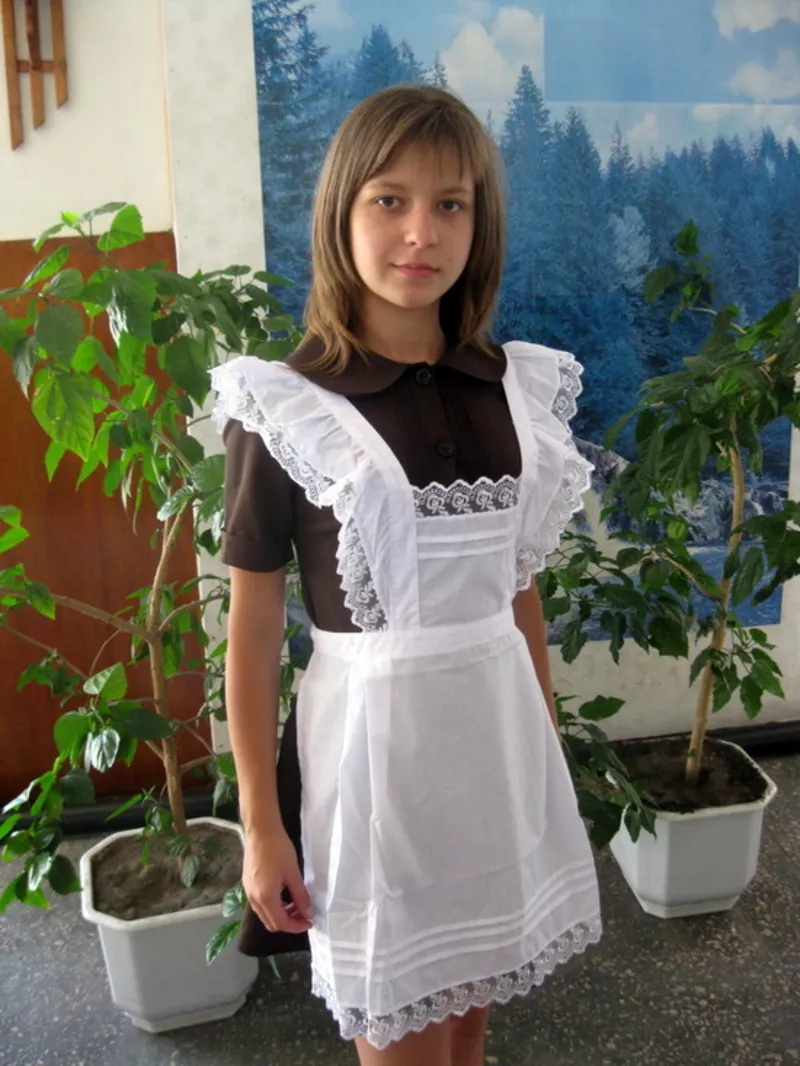 Школьное платье СССР с коротким рукавом 3
