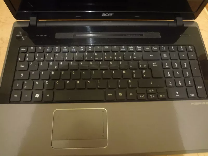 Продам ноутбук Acer aspire 7745g 3