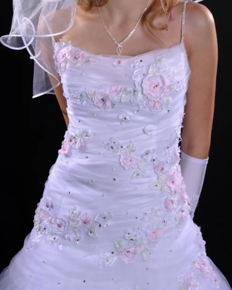Продам шикарное свадебное платье в отличном состоянии 